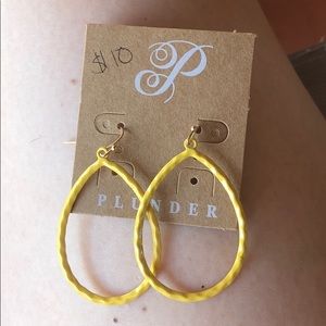 Plunder earrings!